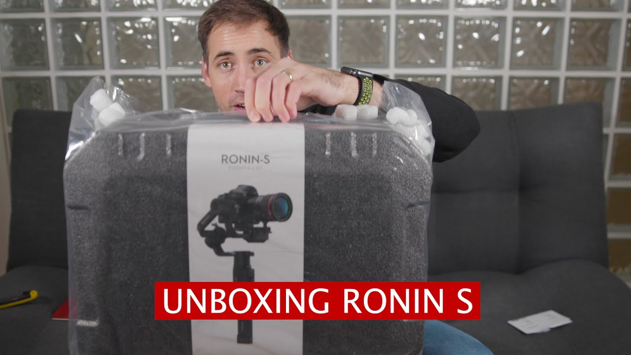 Unboxing DJI Ronin S - Standard V Essential