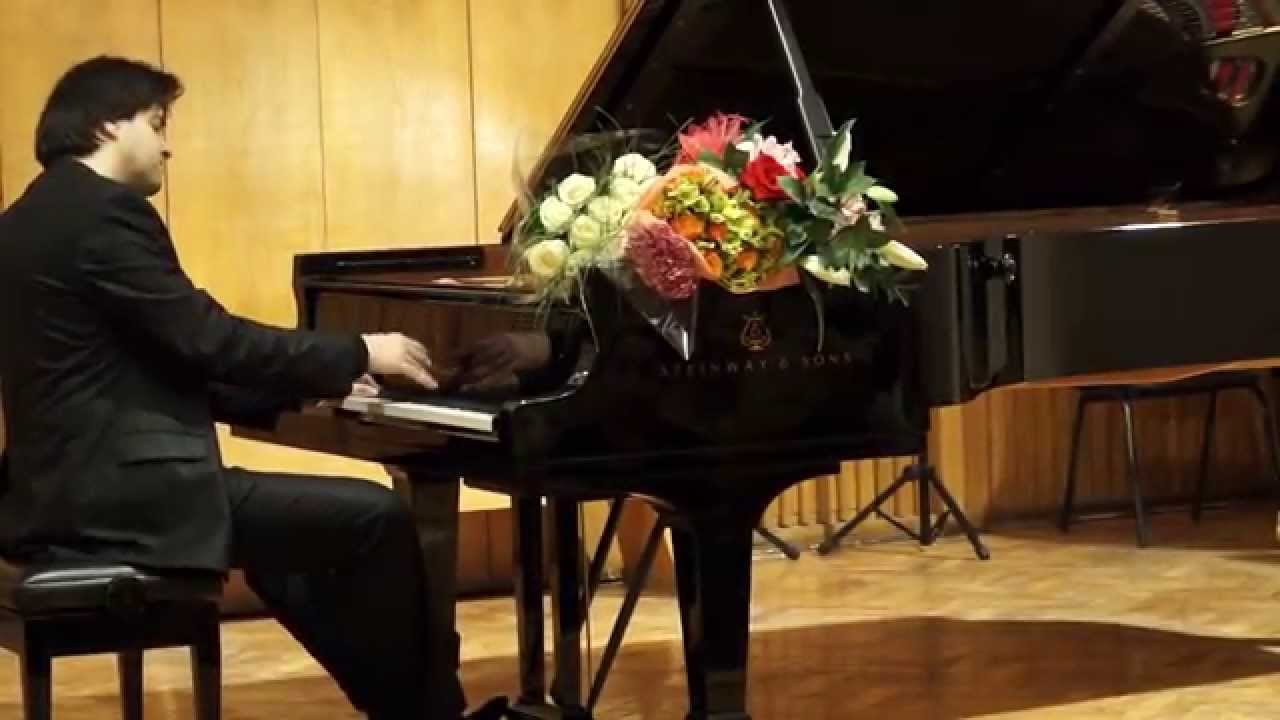 Karen Kornienko. Variations 