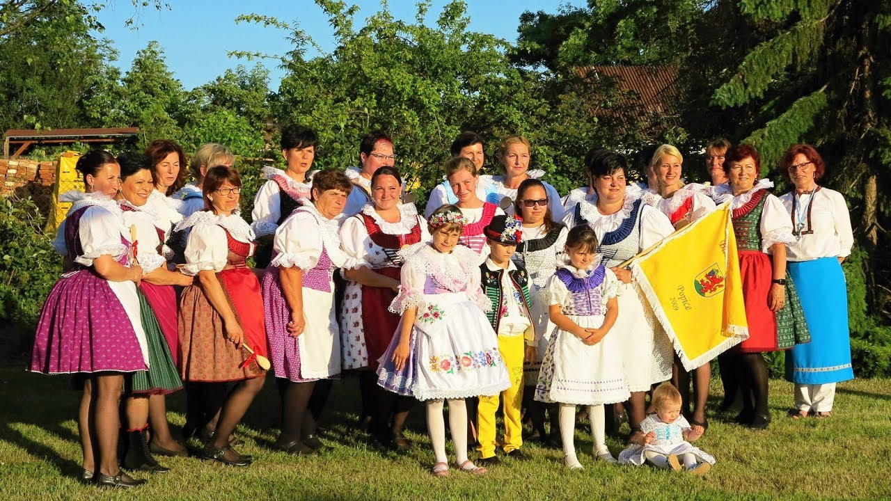 XI. Babské hody v Popicích 8.6.2019 - Slavnostní nástup stárek