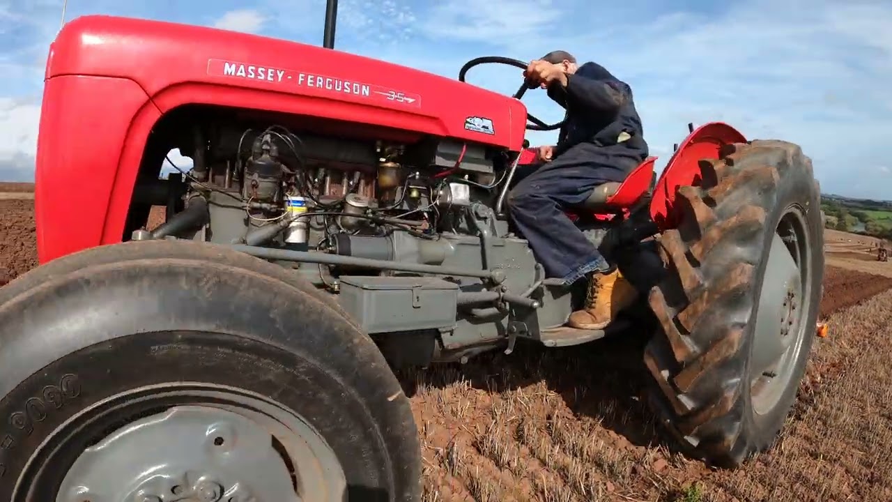 1958 Massey Ferguson 35 2.2 Litre 4-Cyl Petrol TVO Tractor (34 HP) Ransomes Ledbury Ploughing 2025