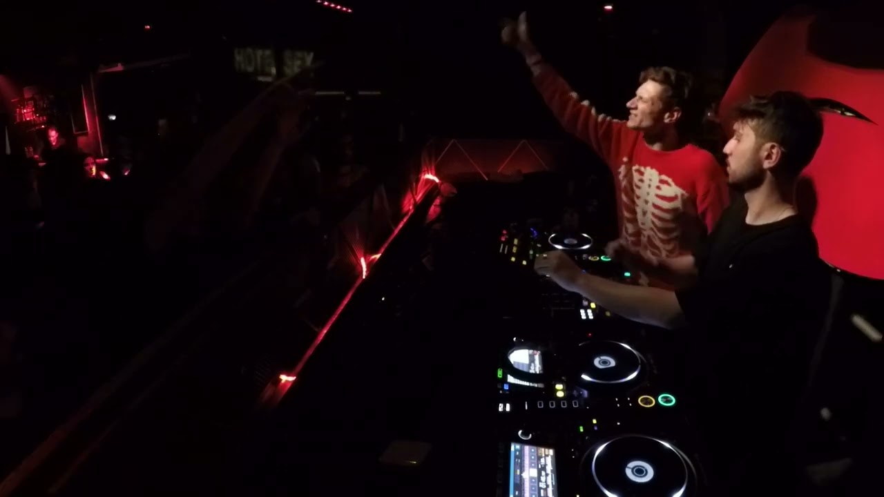 GREEKO & RHOOWAX Motel69 15.12.23 - Anyway Club