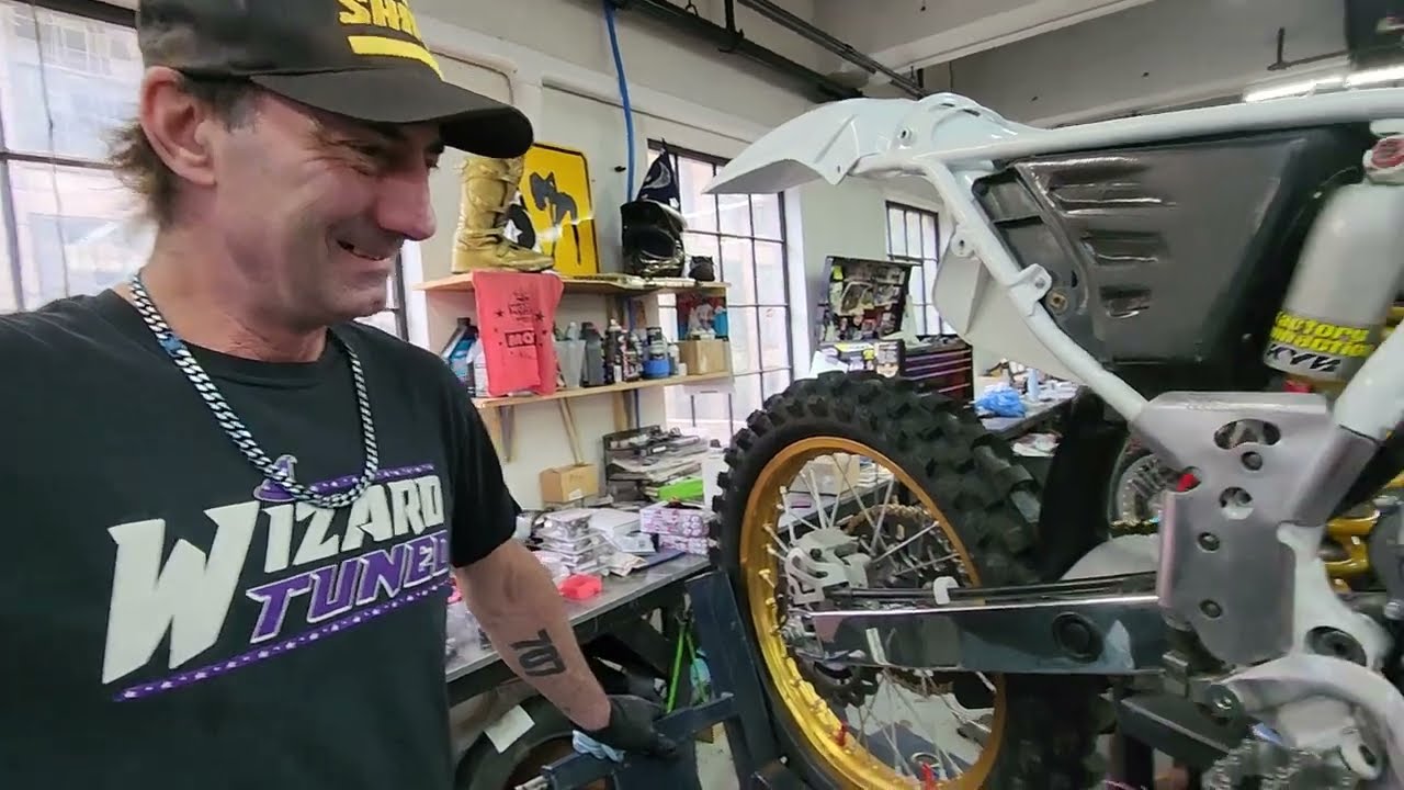 MANIC MECHANIC MONDAYS WITH THE WIZARD, PROFESSOR  BILL & THE KAPLAN FAMILY