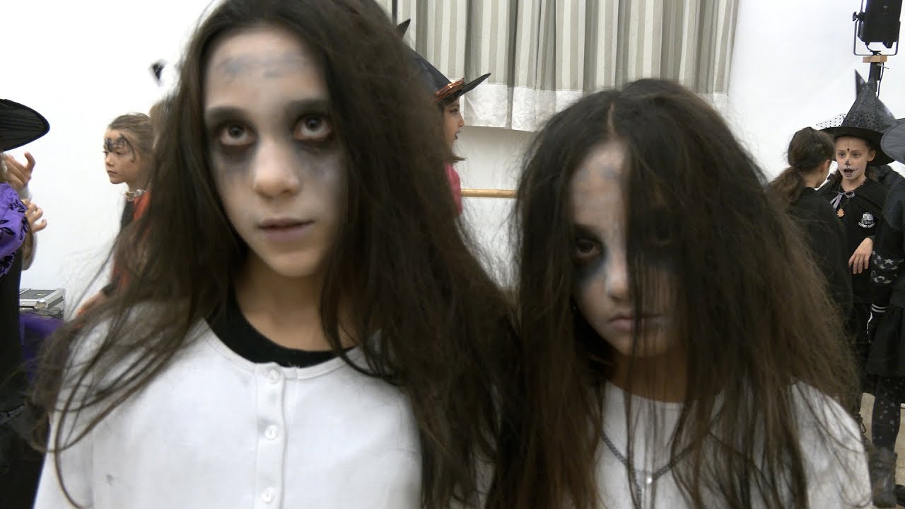 Ersilia l'amica mia fantasma - Halloween's party feat. Chiara