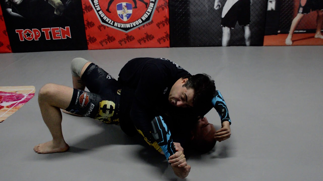 Karousos - Americana MMA