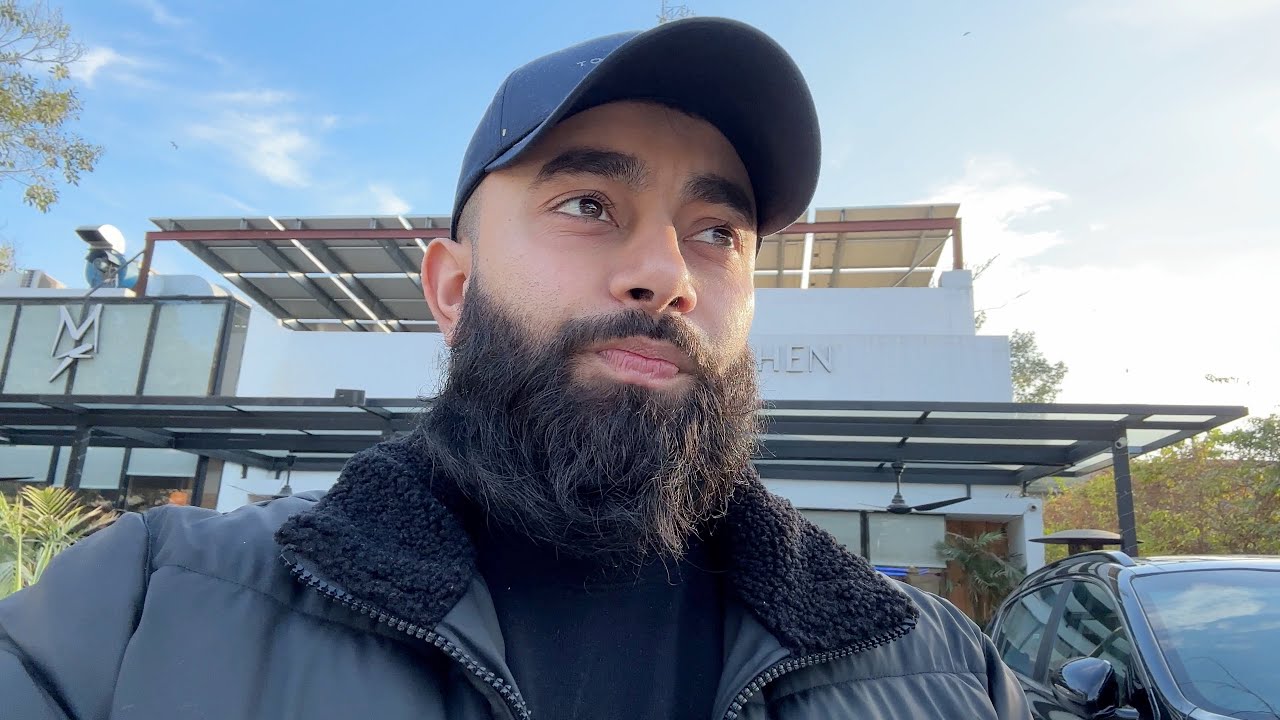 I Moved To Pakistan From The UK! VLOG -