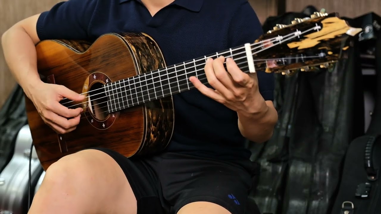 Phucdang custom ebony