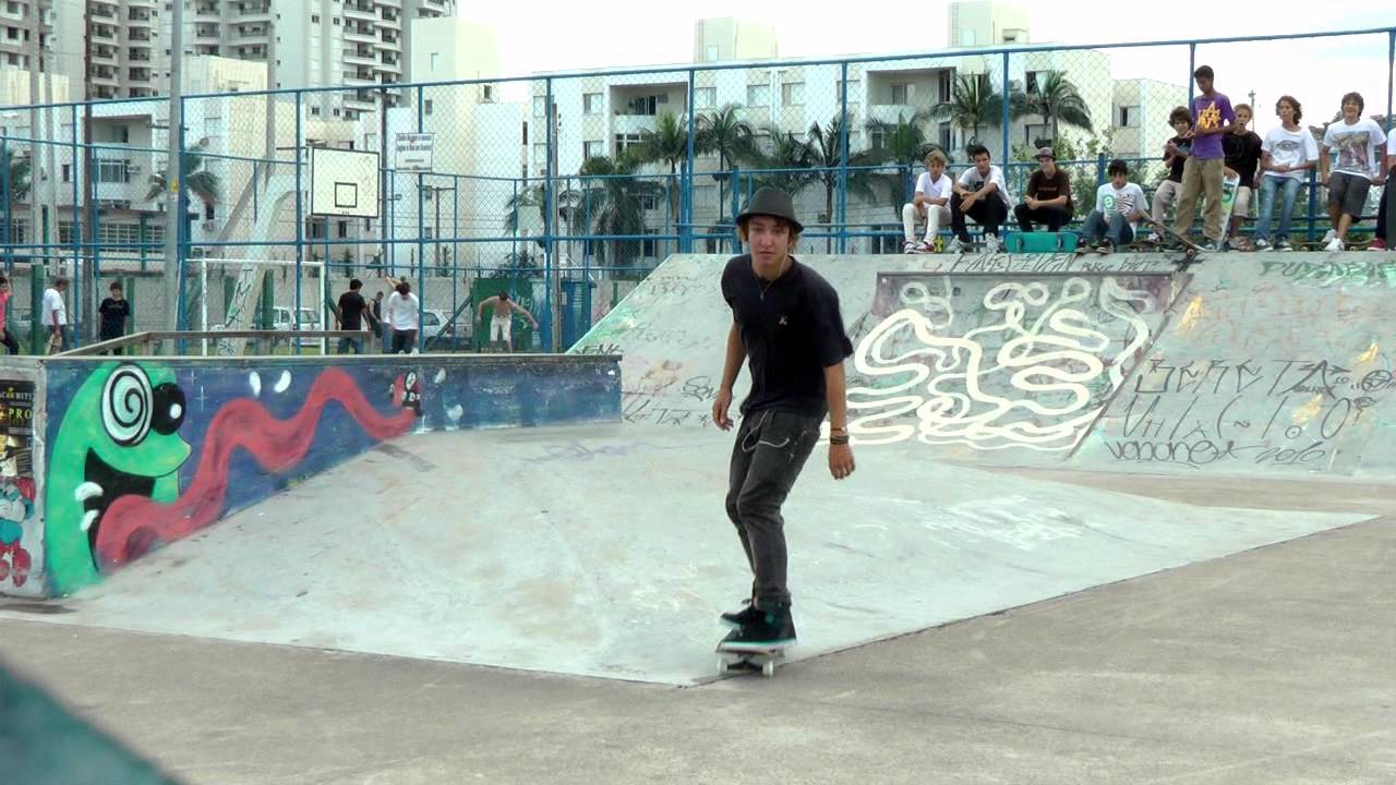 A normal day with Luiz Neto