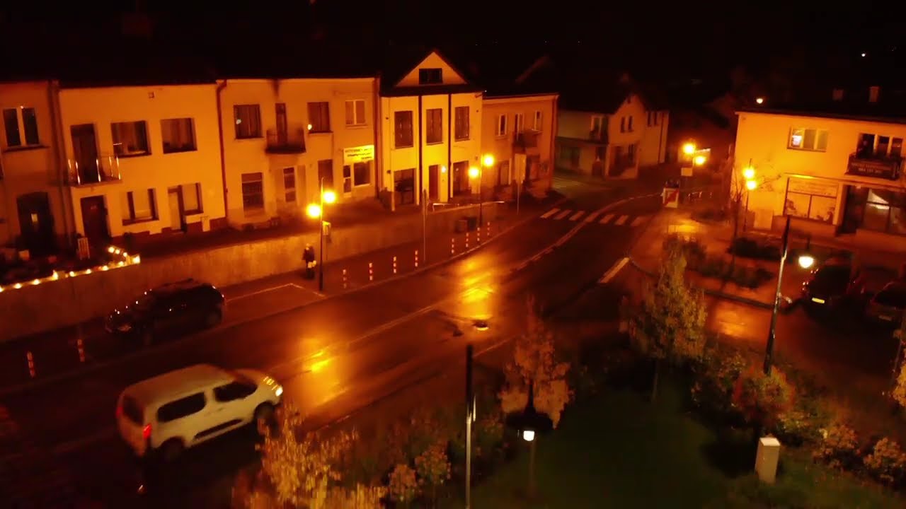 Proszowice rynek nocą - pierwsze kroki dronem DJI Mavic Air