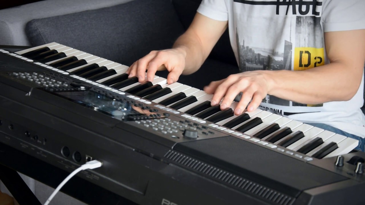 Mizerna, cicha, stajenka licha - polska kolęda. Wersja na pianino | Kolęda na pianino