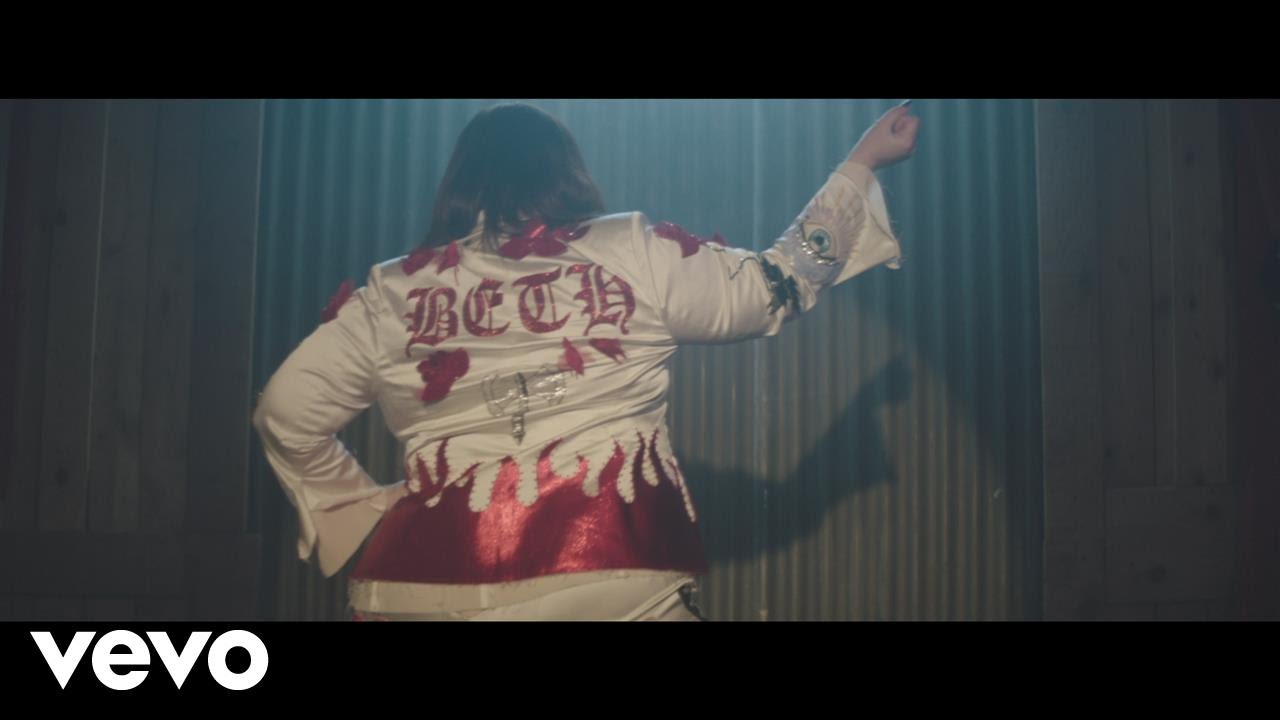Beth Ditto - Fire (Official Video)