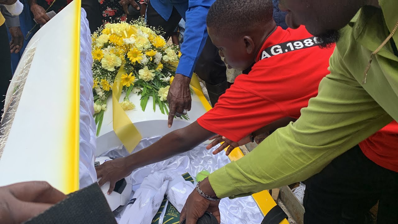 Thanksgiving service for Rashawn Damien White R.I.P Rashawn (he just 15)