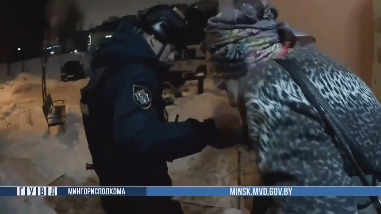 В Минске милиционеры помогли потерявшейся пенсионерке добраться до дома