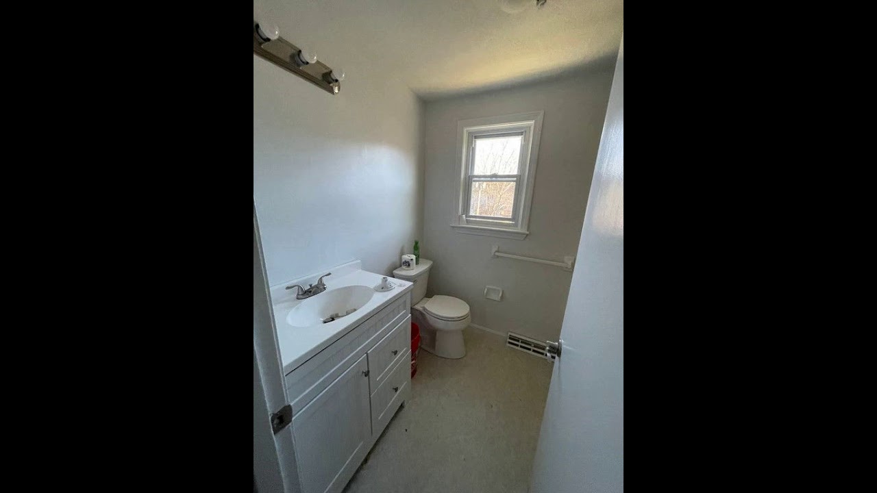 70 Cox St #7 Hudson, MA 01749 - Townhouse - Real Estate - For Rent