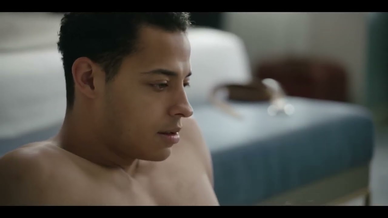 Good Luck to You, Leo Grande Kiss Sex Scenes &mdash; Nancy and Leo Emma Thompson and Daryl McCormack