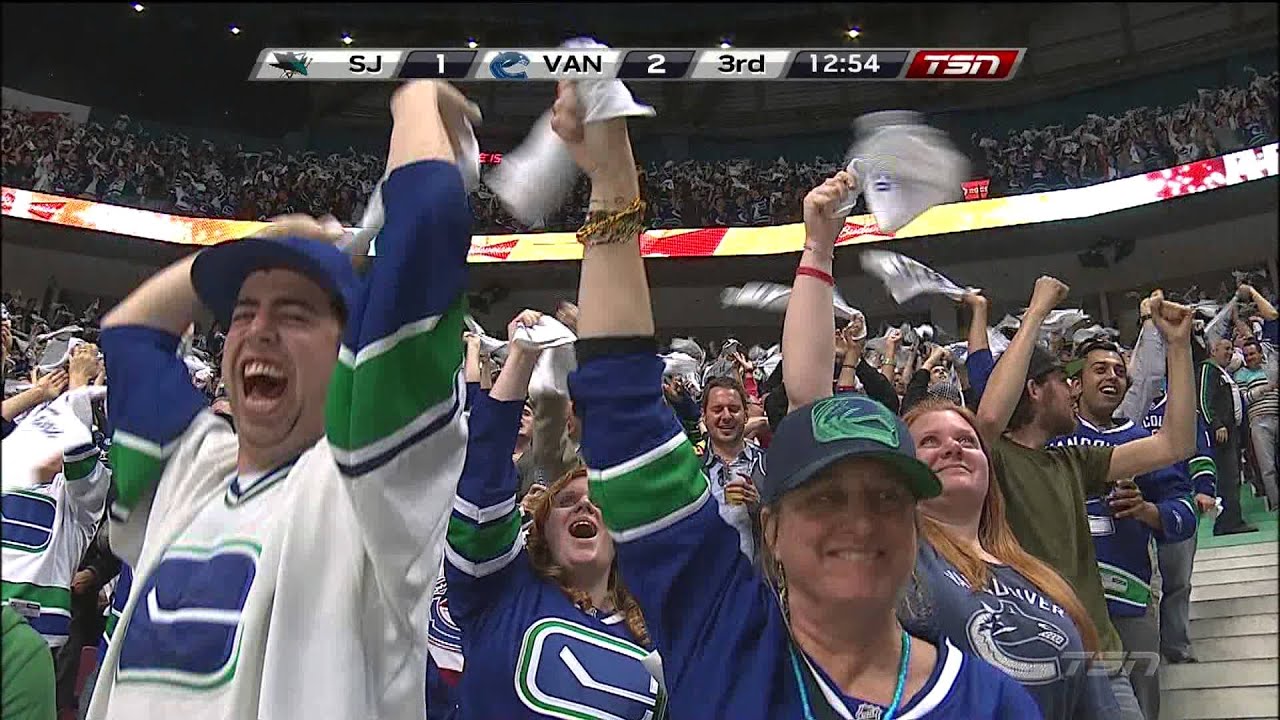 Ryan Kesler 2-1 Goal - Canucks Vs Sharks - R1G2 2013 Playoffs - 05.03.13 - HD