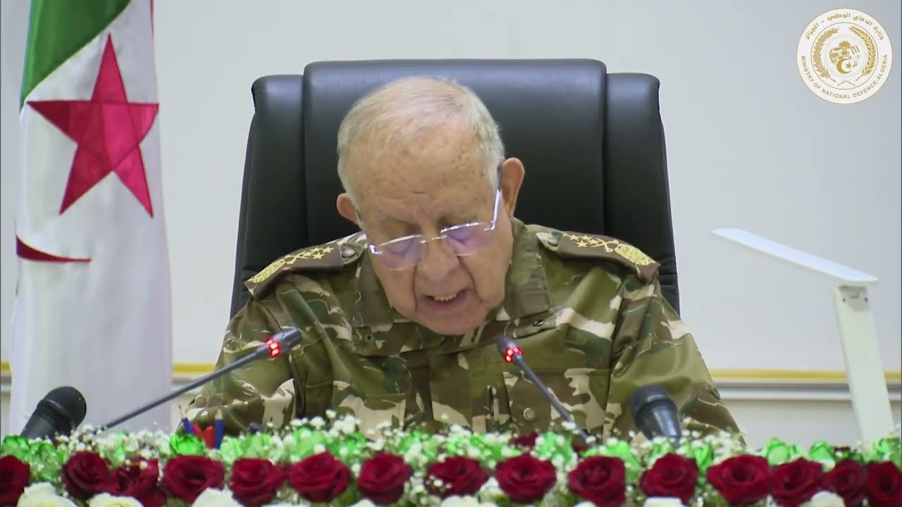 السيد الفريق أول السعيد شنڨريحة، يترأس أشغال الاجتماع السنوي لإطارات الصحة العسكرية