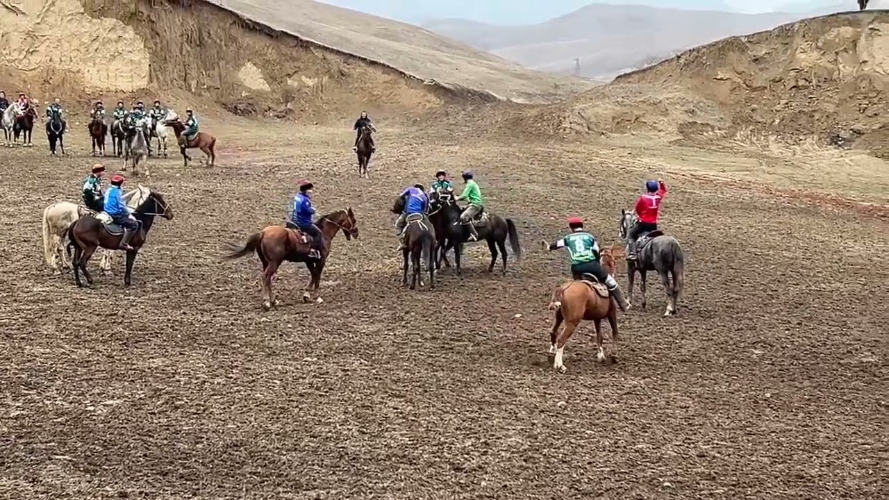 Аксуу - Кара-камыш.   1-тайм.