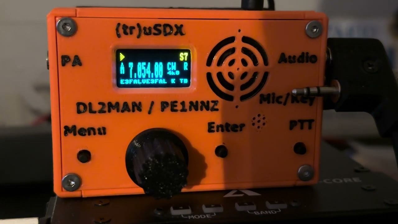 Calling CQ 40m band with (tr)USDX Feb 21 2025
