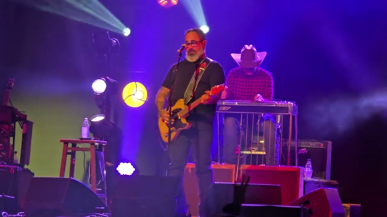 Aaron Lewis,  It's been a while , Hard Rock Live  , Rockford Il 12/4/25