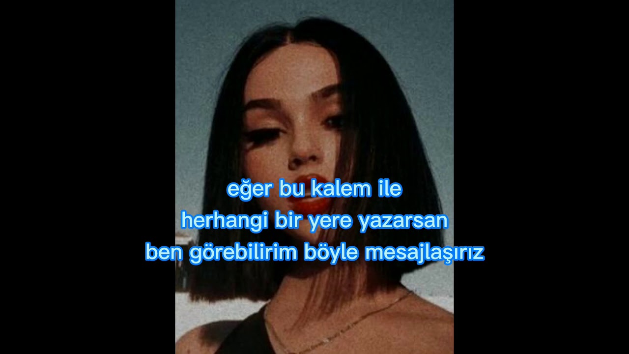 bulanık kız b:7 yoruma komik şeyler yazarmısınız