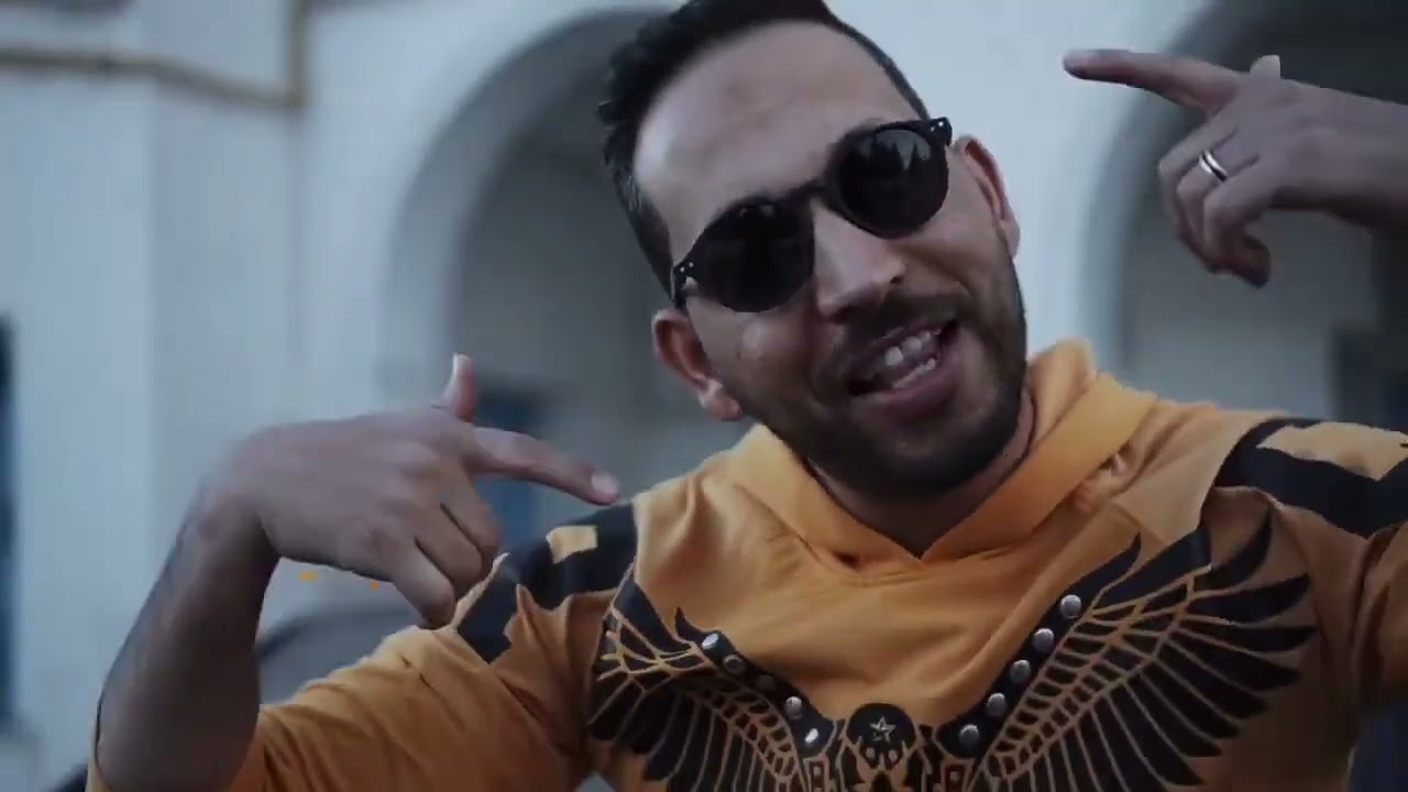 Moussi _ نعيشو بالفرشة // N3icho bel Farcha