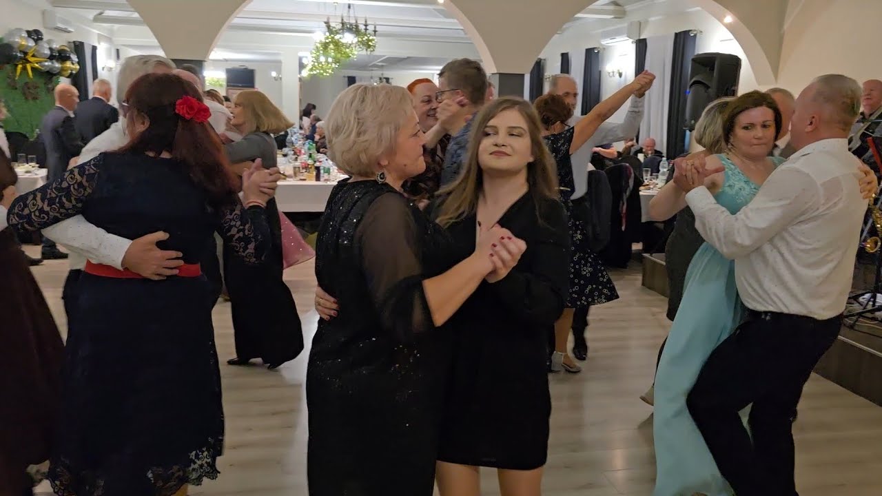 30 listopada 2024 RELACJA NA ŻYWO! Jak miło widzieć wspaniałe tancerki Weronikę i Monikę!