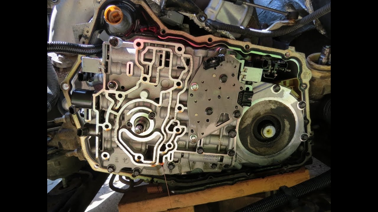 4T65e Transmission 4th Gear Clutch Hub Replacement - PART 1 Overdrive GM Pontiac