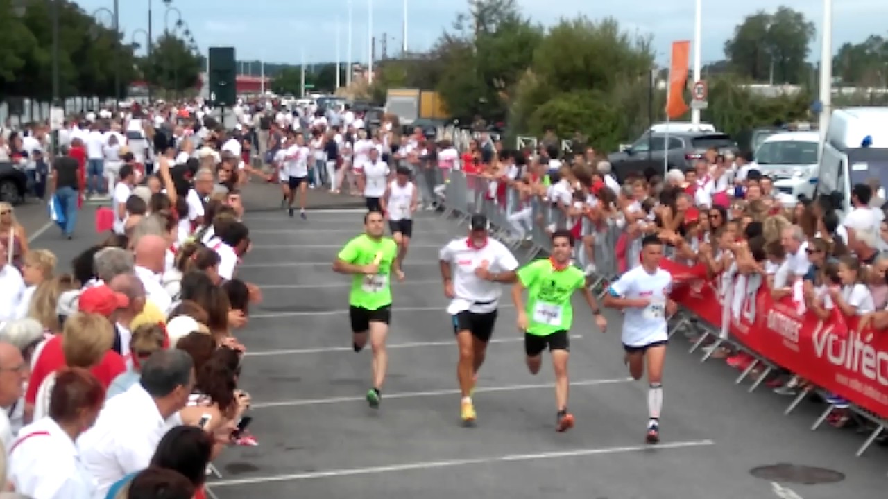 Fêtes de Bayonne 2017 : l'arrivée de la Foulée du festayre
