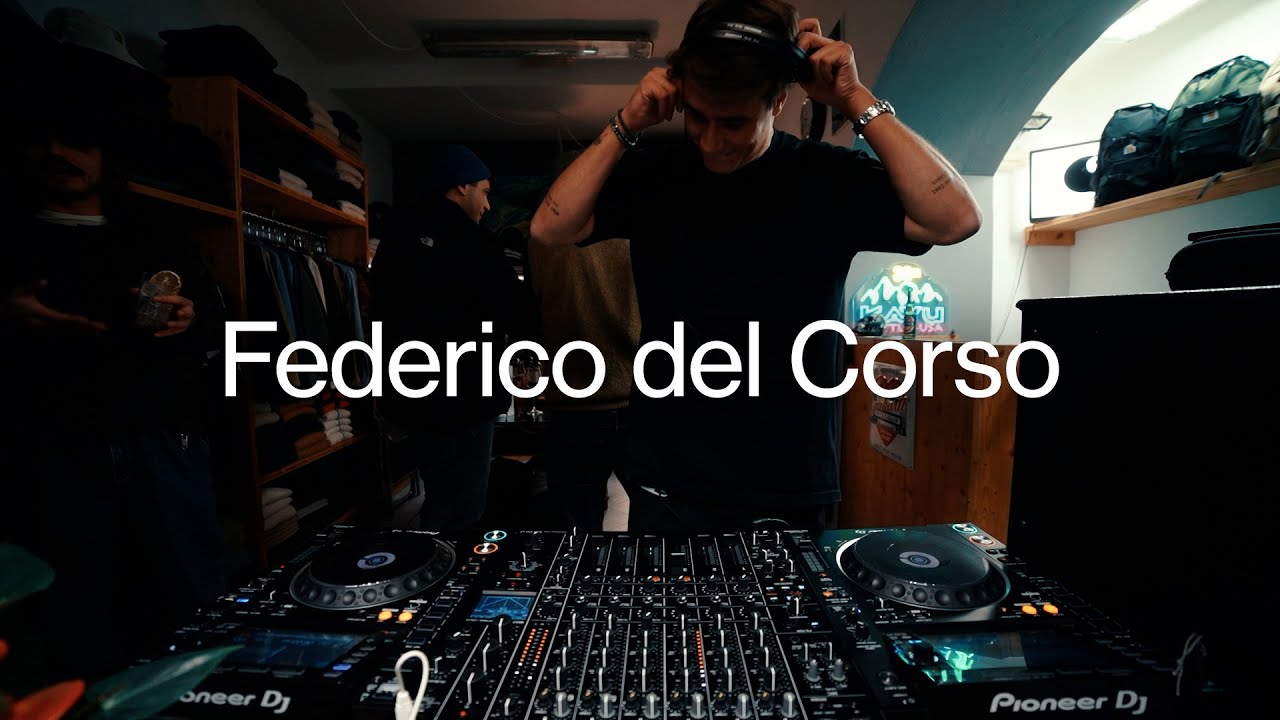 Federico del Corso for Dischinvetrina @Urbansuperstore - 22.11.24