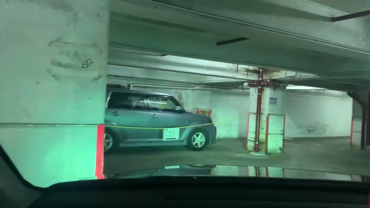 香港地獄停車場 - 佐敦德興街 Hong Kong Most Difficult Carpark