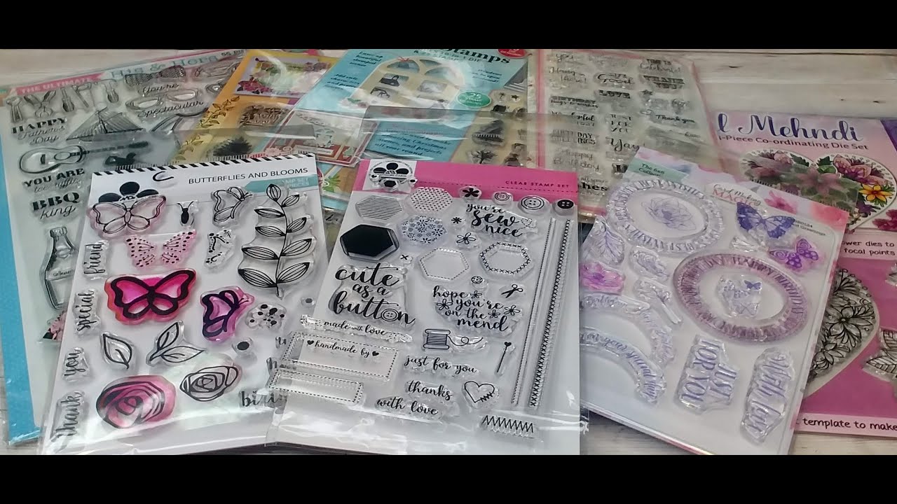 Make the most of those TINY stamps! #UseUpYourStash