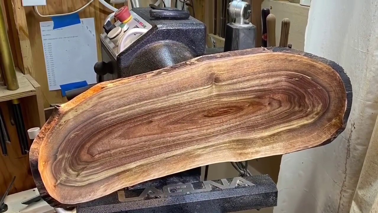 Woodturning a Natural Edge Wing Bowl from a Walnut Log