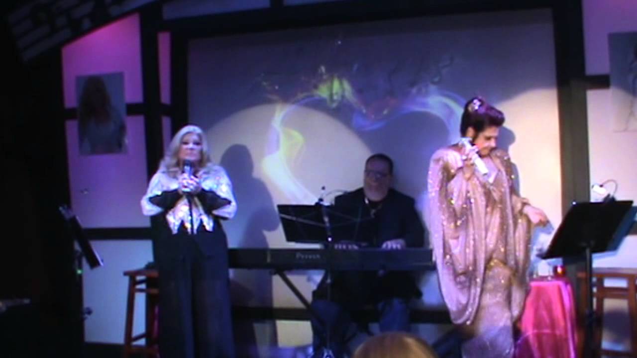 ANNIA LINARES Y MIRTHA MEDINA AT ALFARO'S