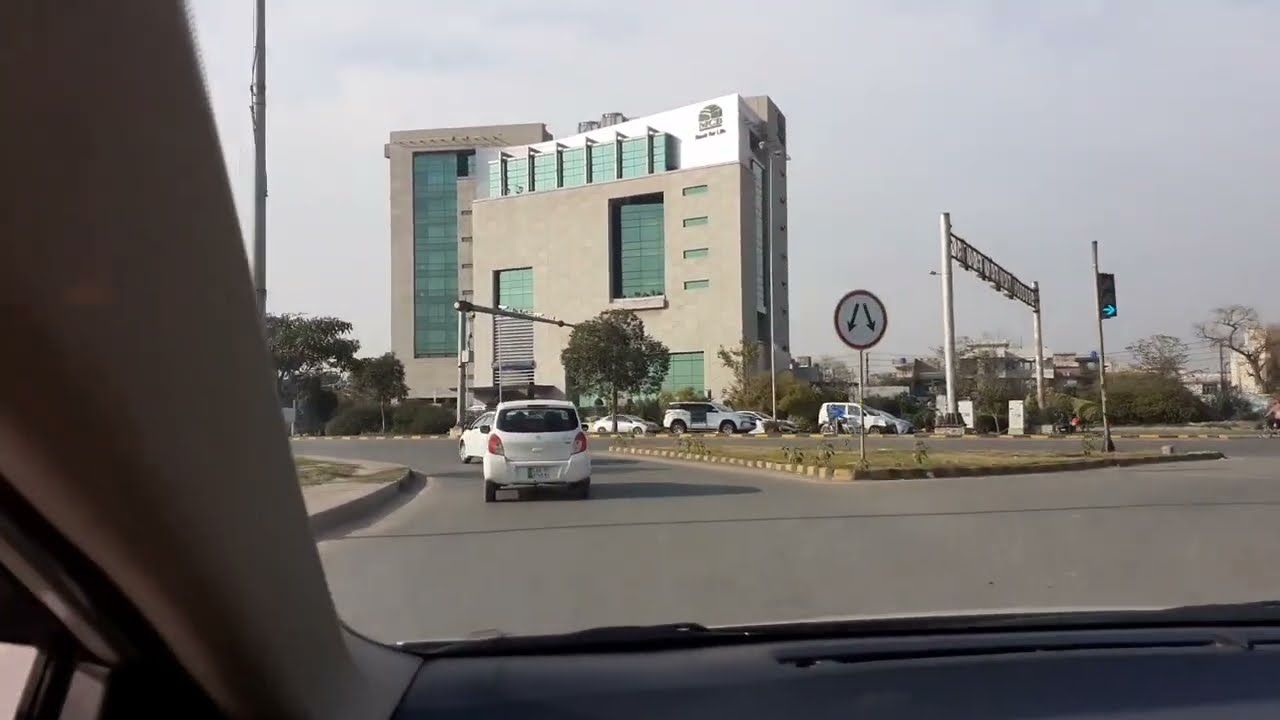 Lahore Airport to Askari 10