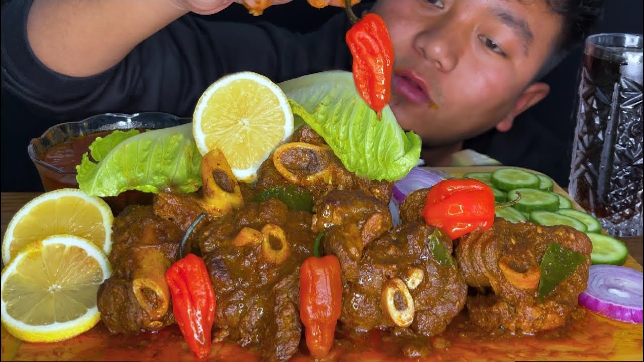 SPICY MUTTON CURRY WITH 3 KING CHILLI 🌶🌶🌶 NORTH EAST INDIA MUKBANG 🔥🔥🔥