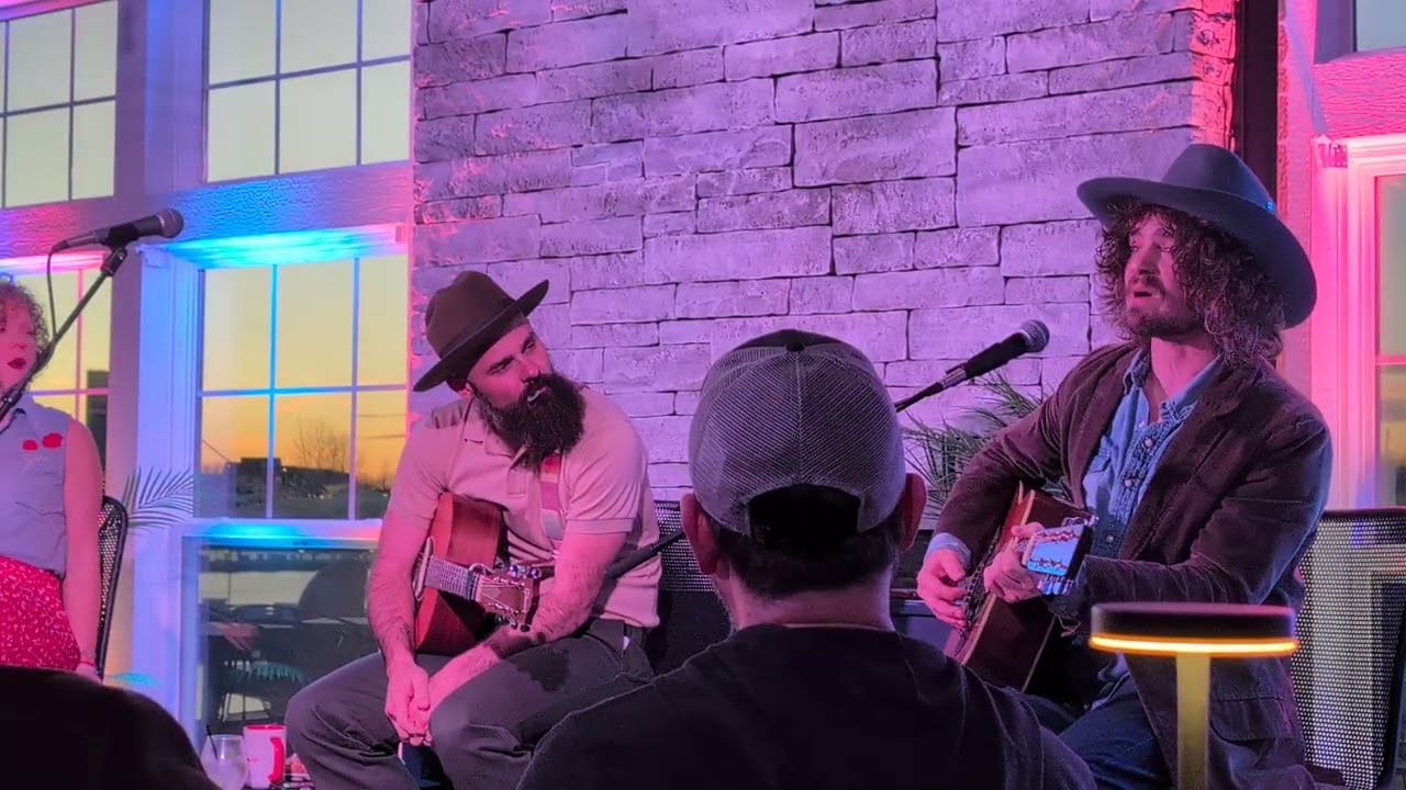 Aaron Kelly at Harbor Stories Unplugged!