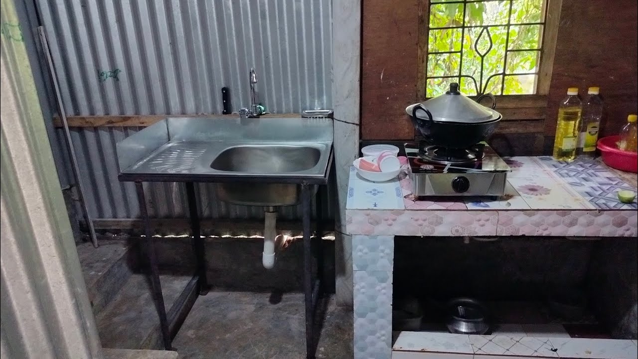 গ্রামে টিনের ঘরে নতুন ডিজাইনের রান্নাঘর || village Smart  kichen || ইষ্টানের উপর সিংক সেটিং ||