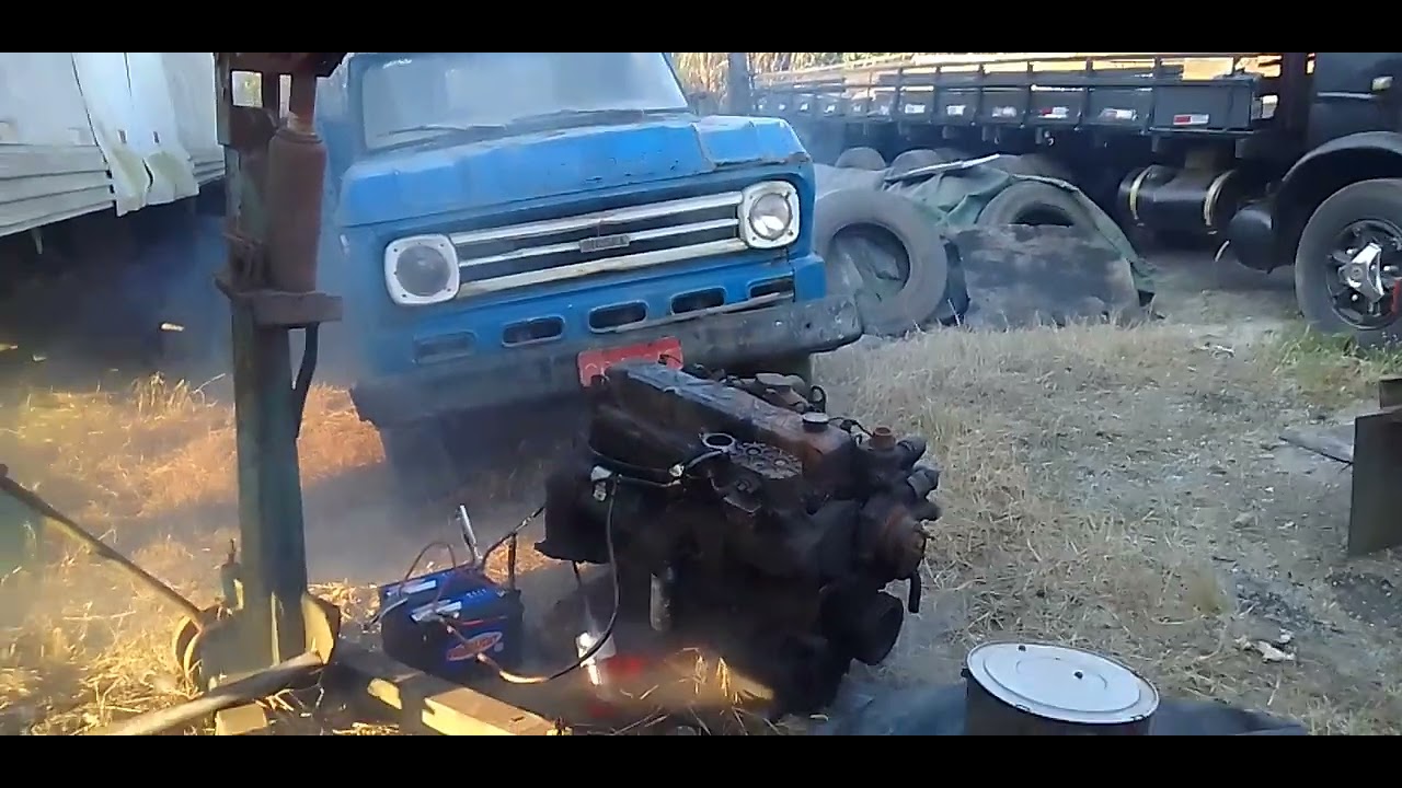 Chevrolet D60 motor perkins . chega de dor de cabeça .