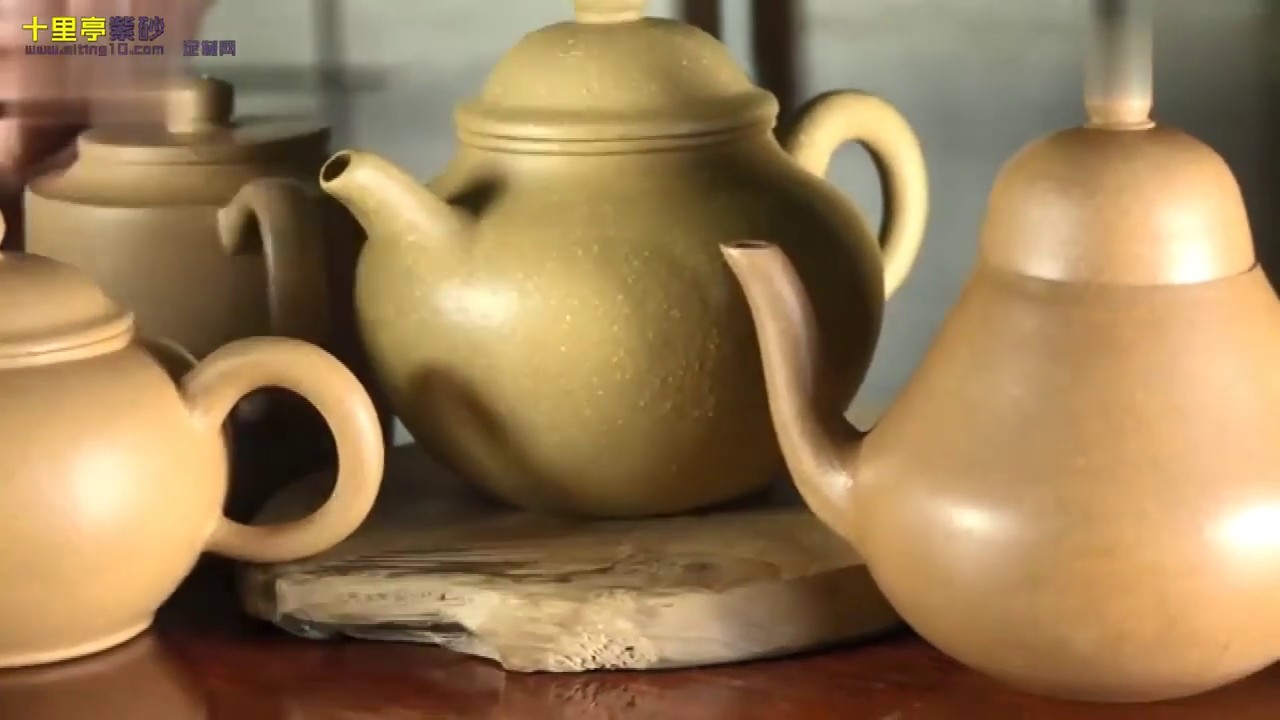 段泥紫砂壶+早期紫茄泥水平壶