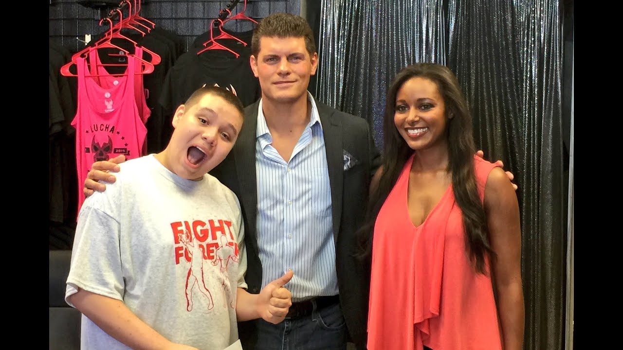 Meeting Cody & Brandi Rhodes