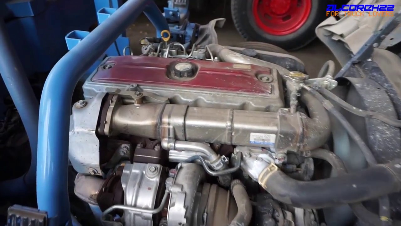 Hino N04C Euro5 Engine View