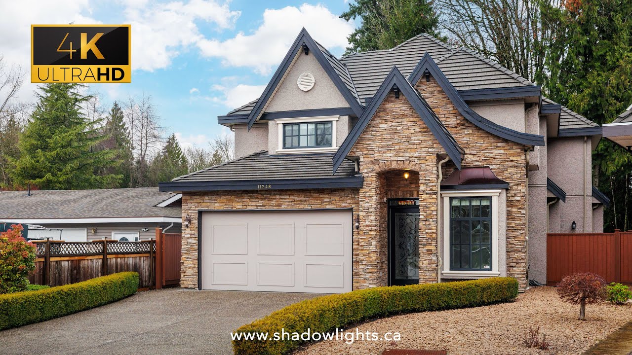 Custom Built Home with Valley and River Views in a Sought After Neighbourhood -11248 156 A St Surrey