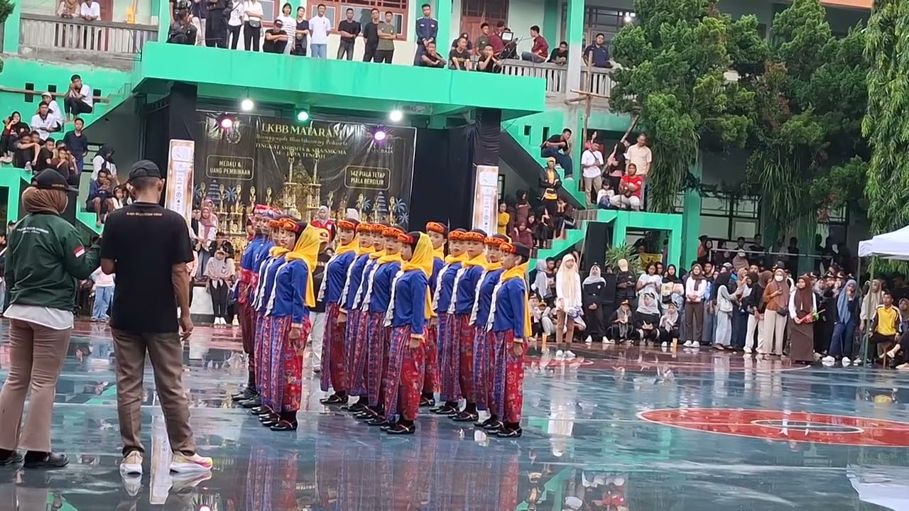 Penampilan PRASABRATA (SMK N 1 PEDAN) Di LKBB MATARAM.