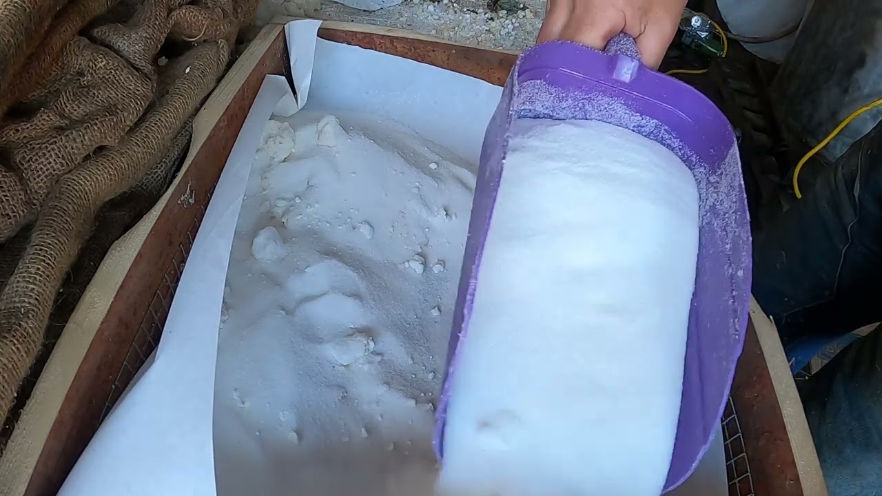 preparing sugar boxes