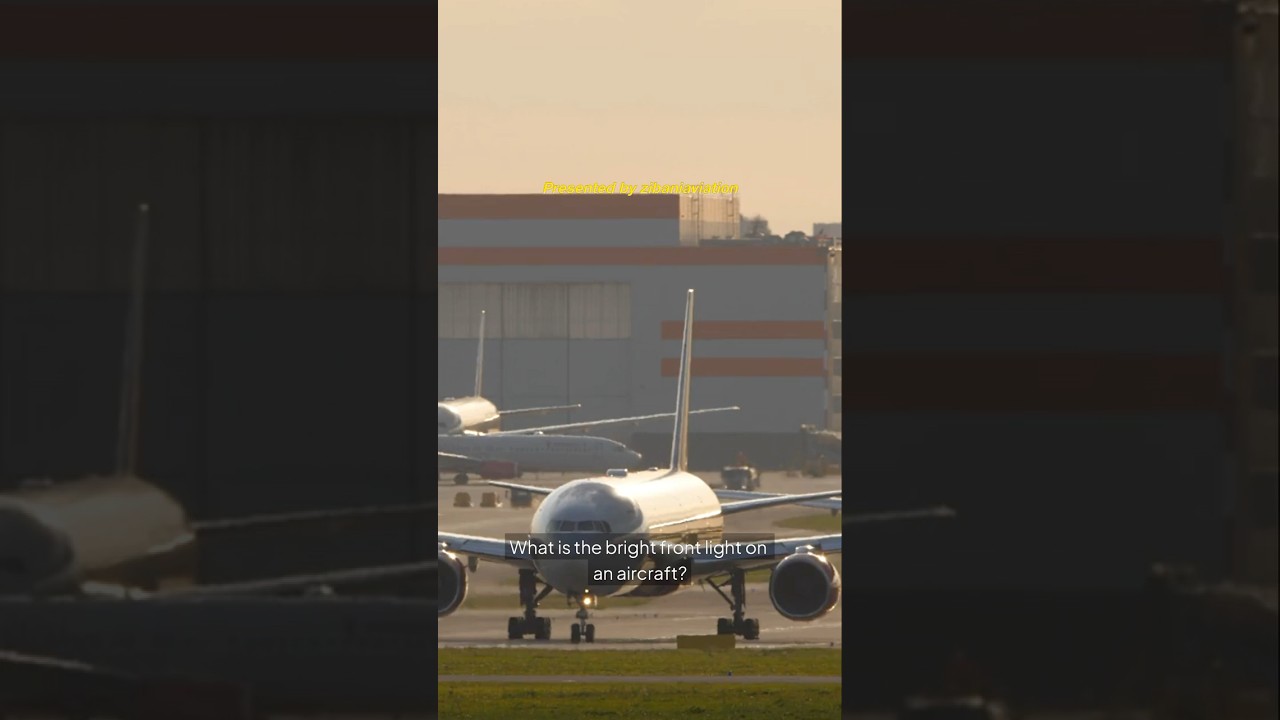 Why Airplanes have Taxi Lights?