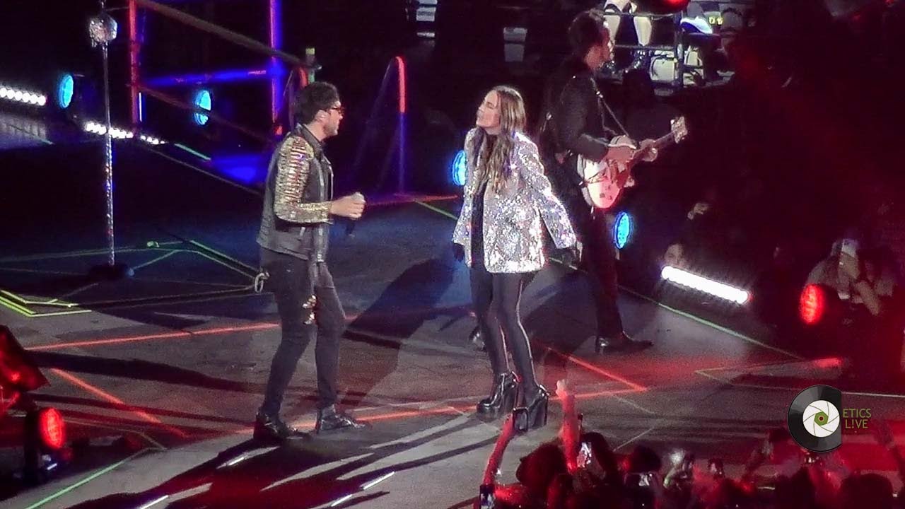 Belinda ft. Motel - Sueño de ti  |  2000s Pop Tour ( Arena Monterrey )