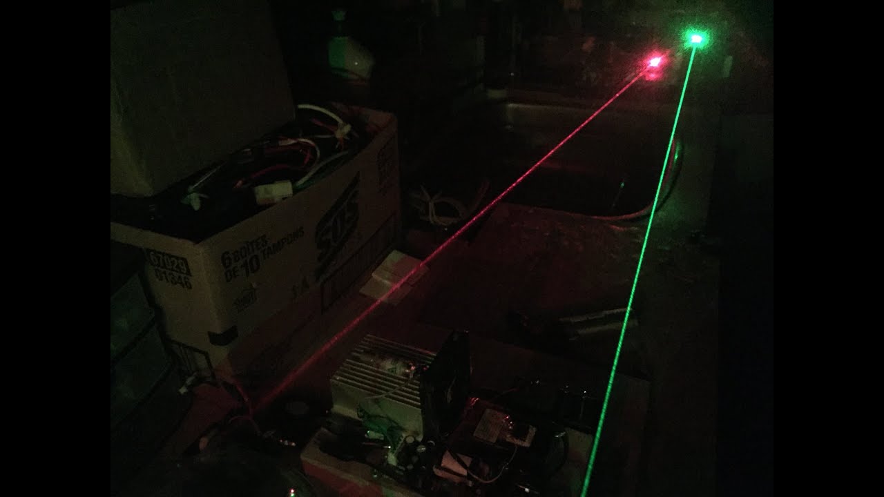 DIY Xbox 360 Red 650nm DVD-ROM Laser 5mW+ Vs. Green DPSSL 5mW 532nm Laser