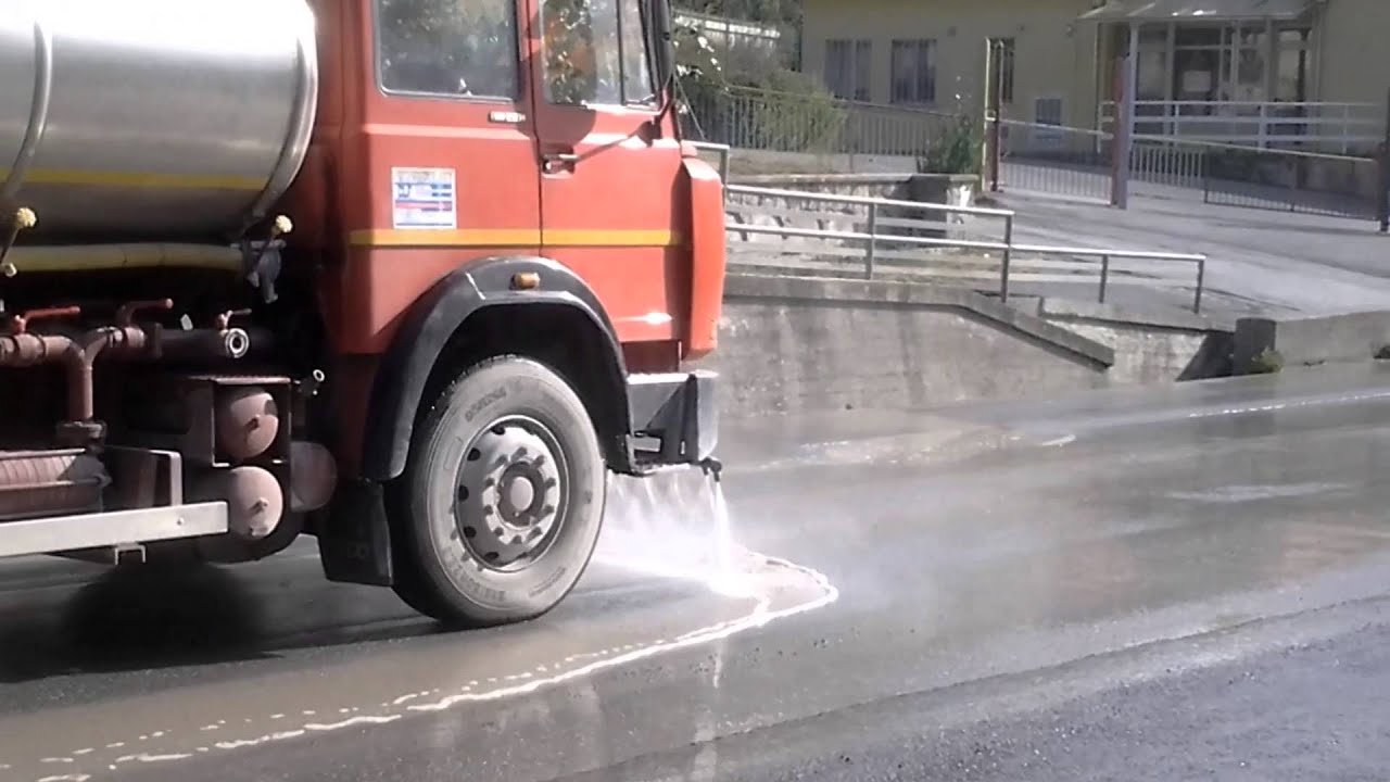 Autobotte per lavaggio strade - Viceconti Group S.r.l.