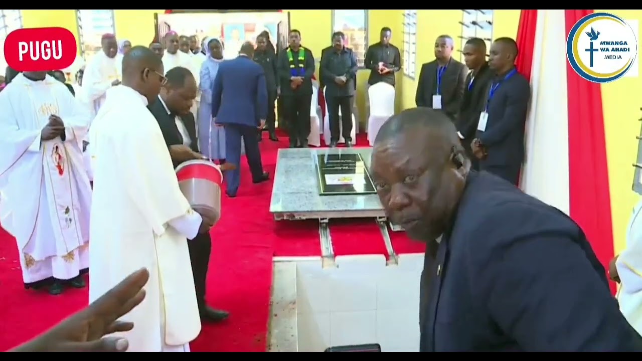 # “Ee Mwanadamu, kumbuka kuwa mavumbi wewe, na mavumbini utarudi.”