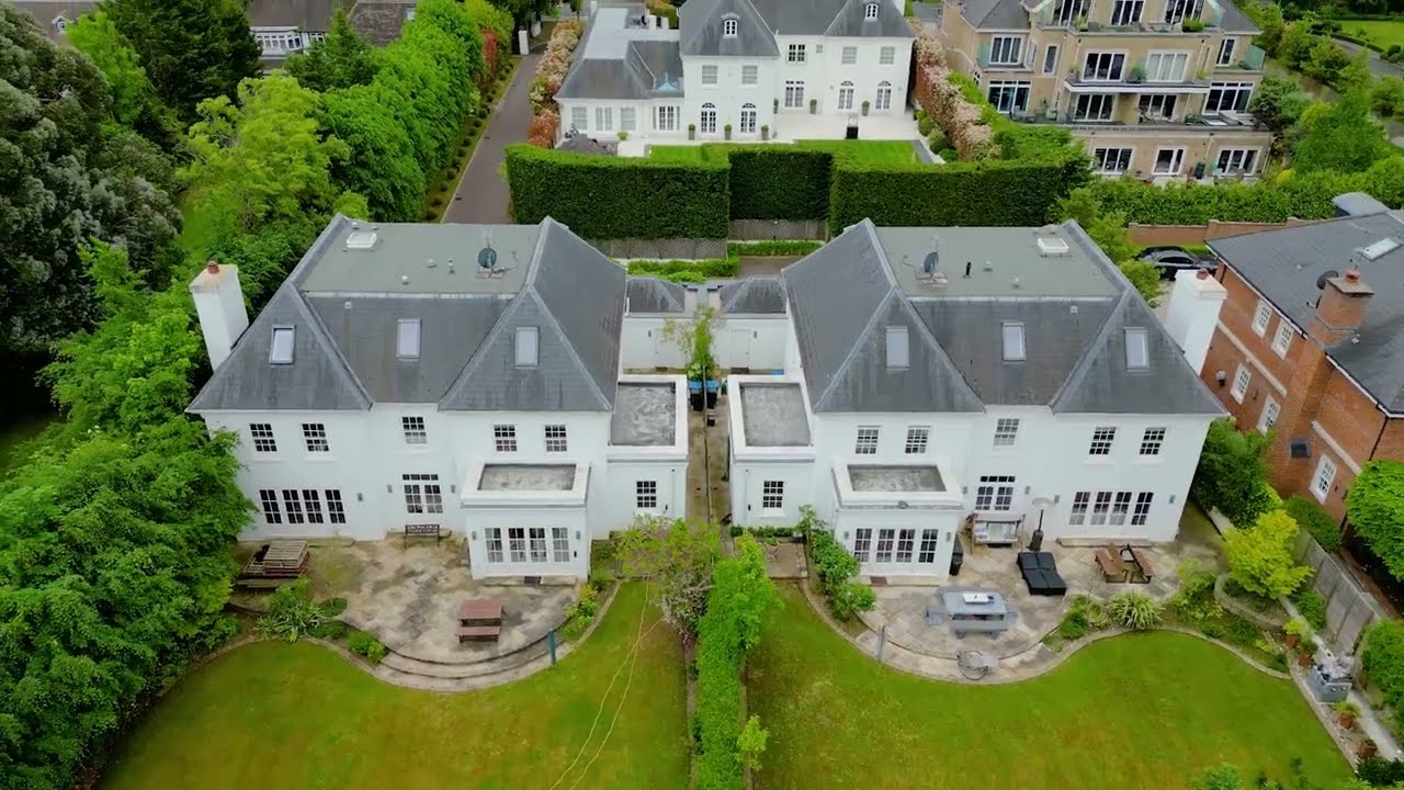 Two Luxurious homes in Whitestone Close, Hadley Wood, Enfield, EN4